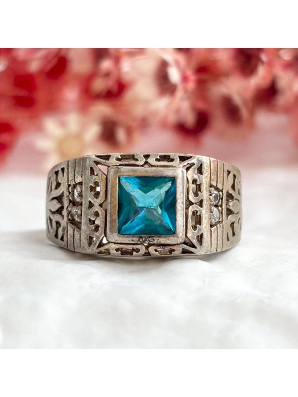 Blue Topaz Tapered Square Cut Cutout Sterling Silver 925 Vintage Ring - sz 9.5